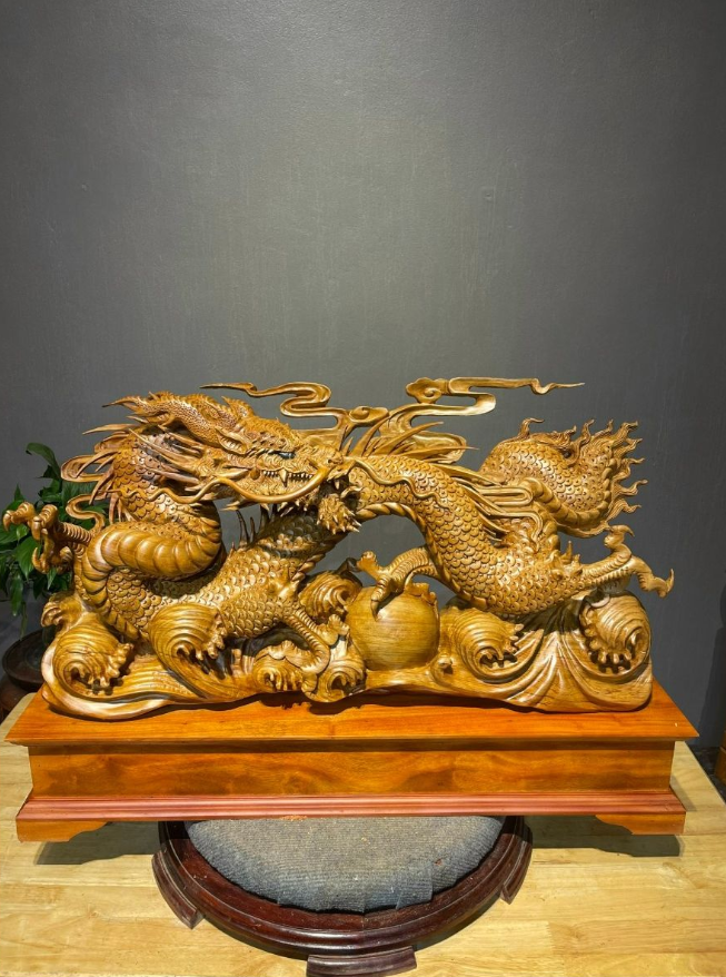 Tượng Nhất Long Nhả Ngọc.png
